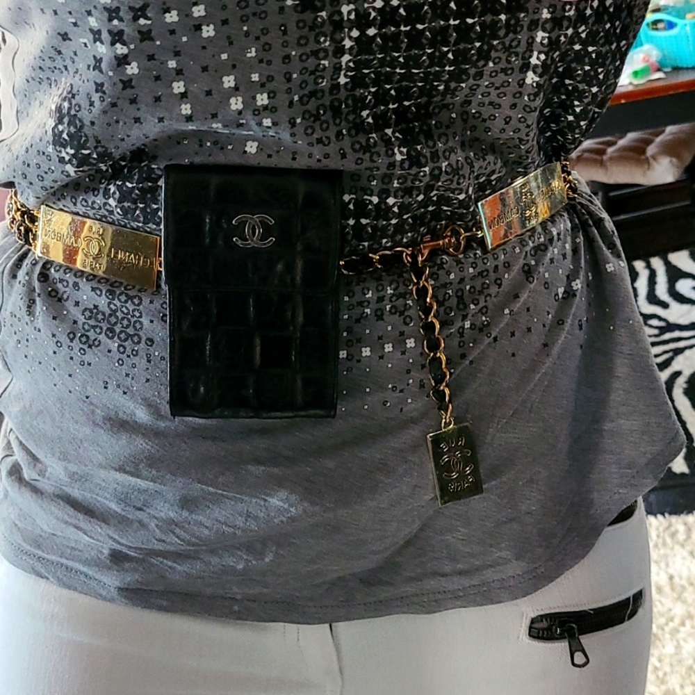 Sold sold 1995 vintage Chanel leather & goldtone vintage belt w/ small pouch.